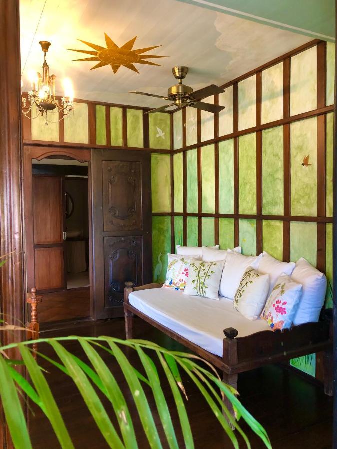 Posada La Patriciana Taal Buitenkant foto